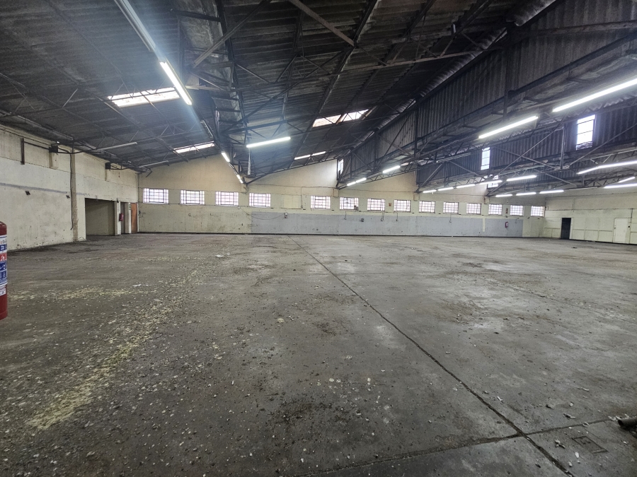 To Let commercial Property for Rent in East London Central Eastern Cape